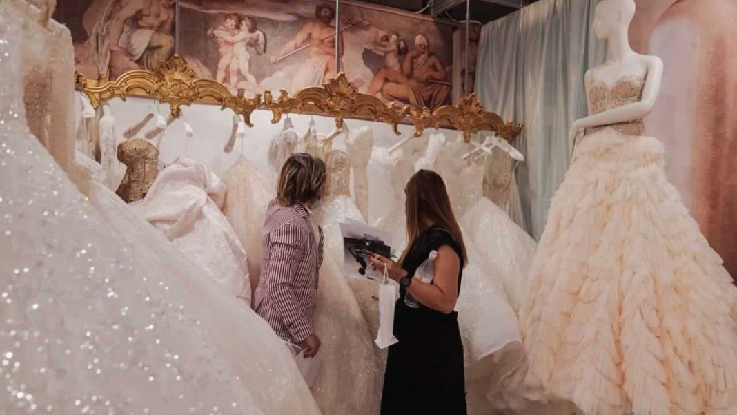 Bridal gowns during Sì Sposaitalia Collezioni 2021