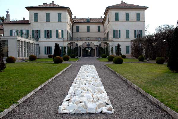 The entrance of Villa e Collezione Panza