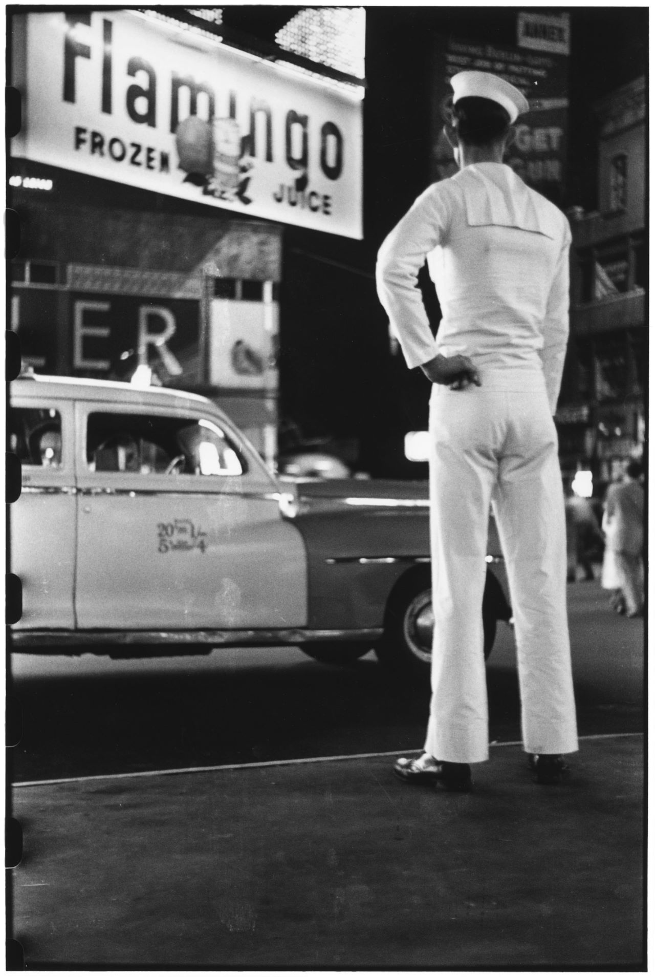 Elliott Erwitt, USA, Times Square, New York City 1950 ©Elliott Erwitt